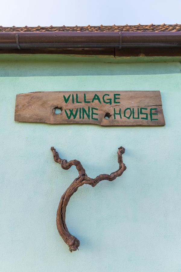 Village Wine House Mandicevac Dış mekan fotoğraf