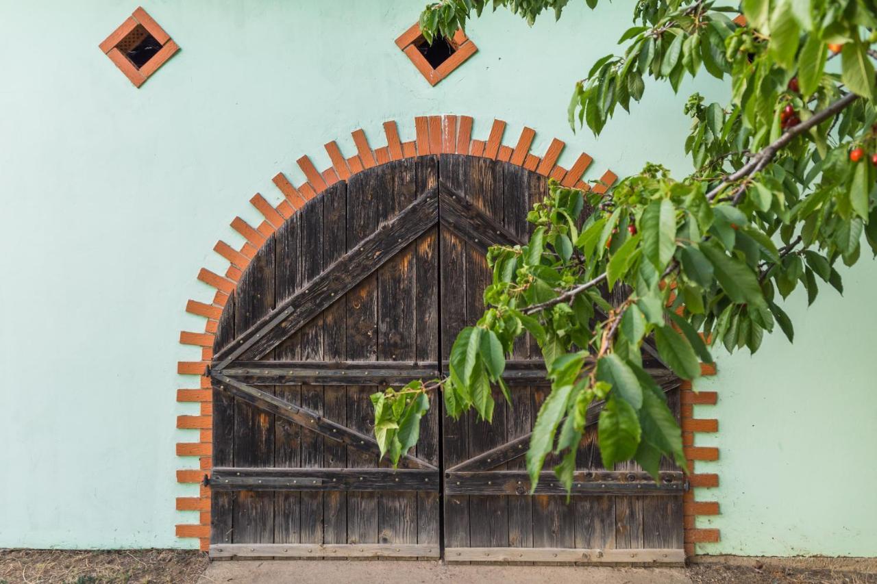 Village Wine House Mandicevac Dış mekan fotoğraf